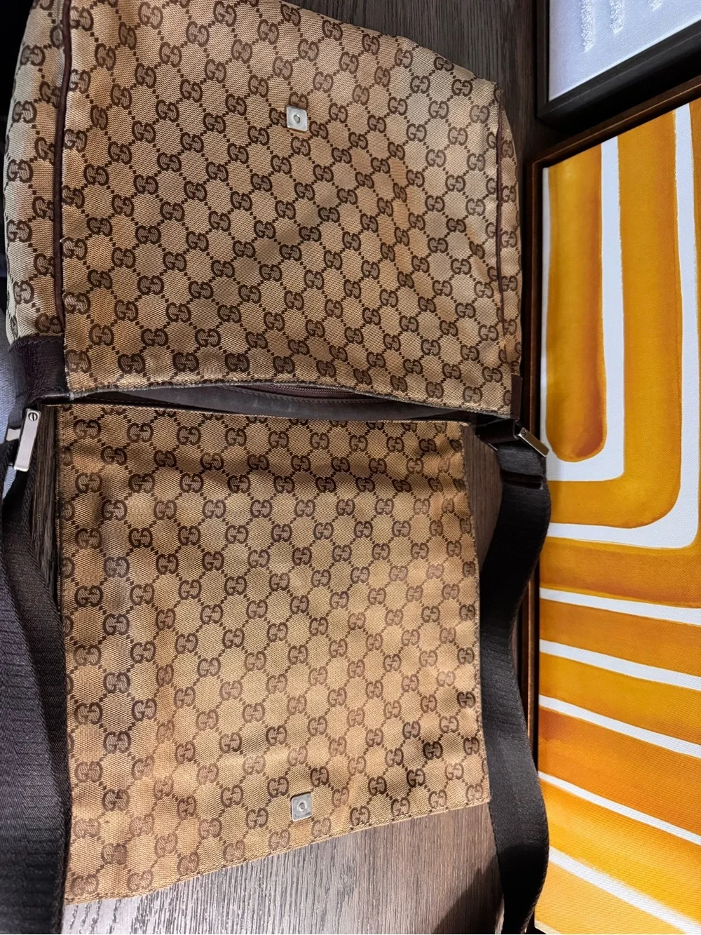 Authentic Gucci GG Canvas Messenger Crossbody Bag Beige Brown